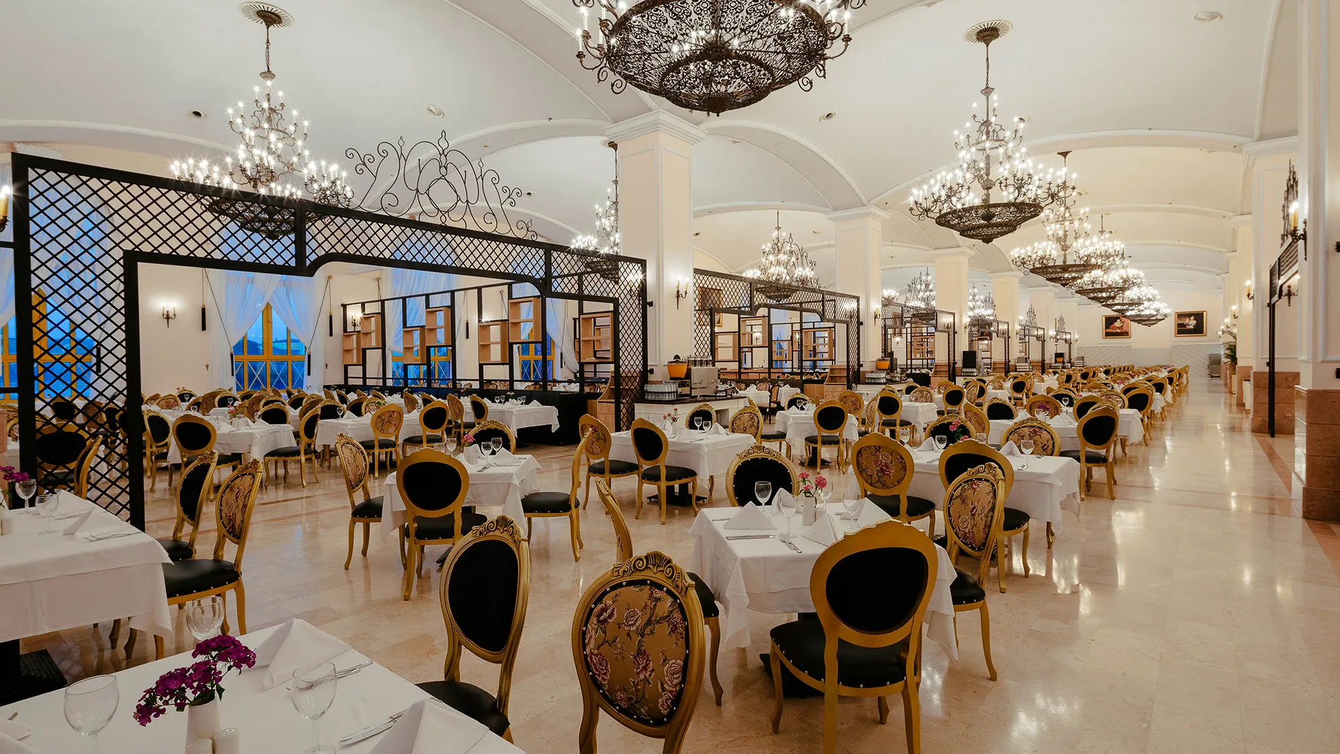 Kremlin Palace – 26
