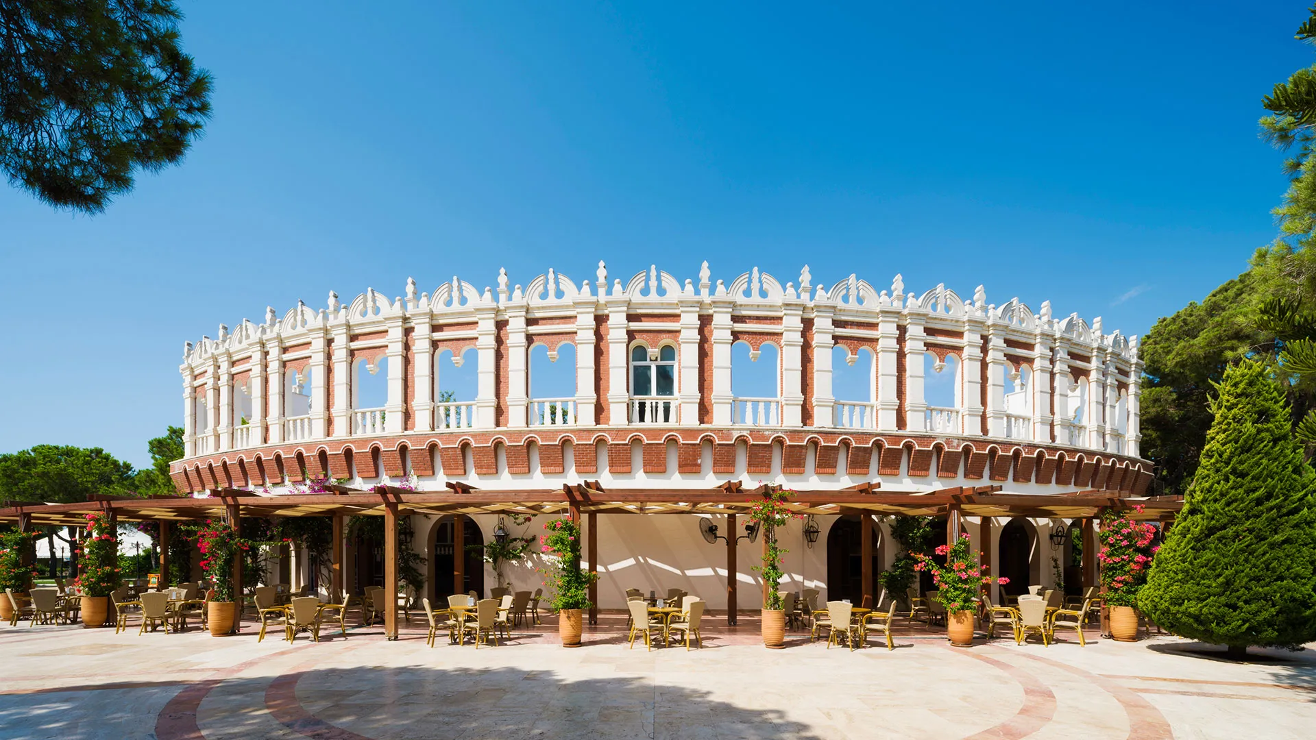 Kremlin Palace – 4