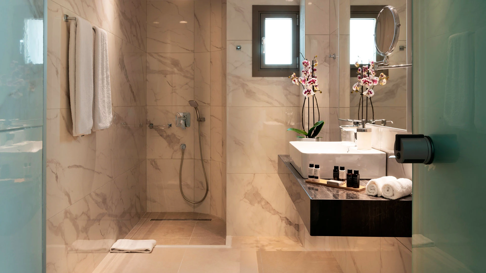 High Beach White The Villa Collection (Adult Only +16) Почивка на о-в Крит с полет от София – 31