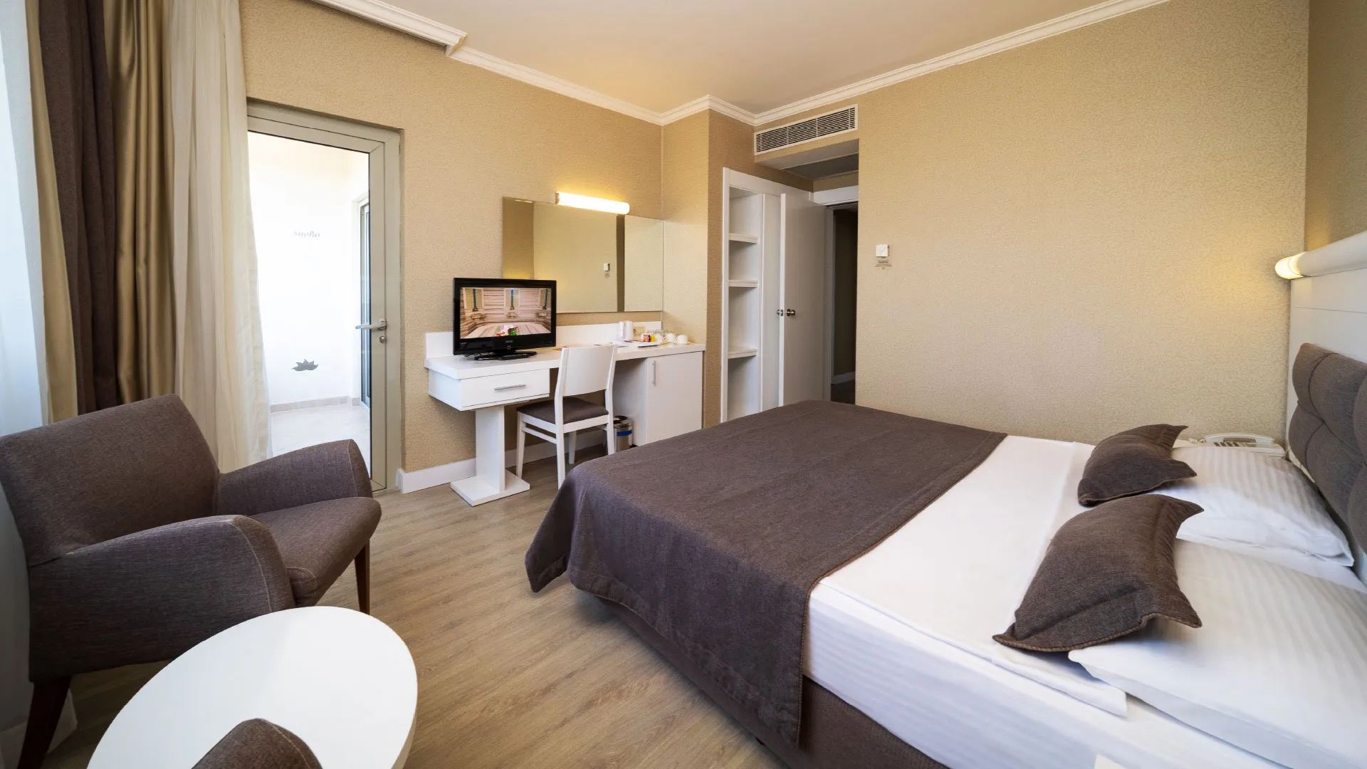 SUENO HOTELS DELUXE BELEK Нова Година в Анталия с чартър от Пловдив – 30