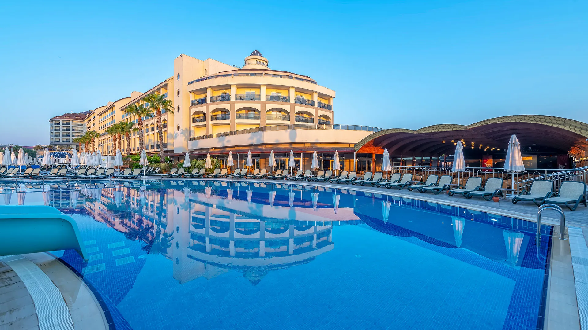 Lrs Port River Hotel Spa – 40