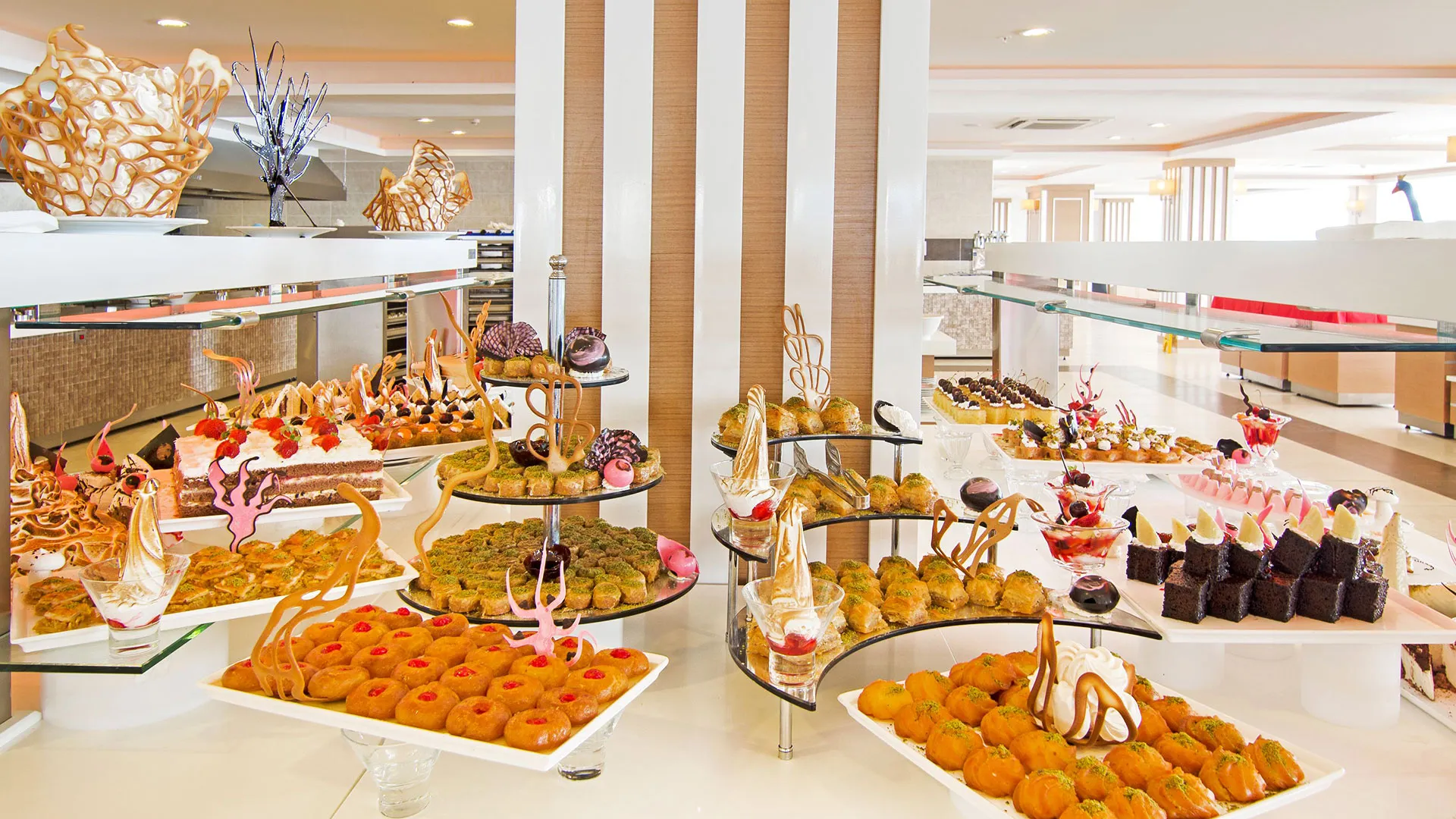 Palm Wings Beach Resort & Spa Kusadasi – 19