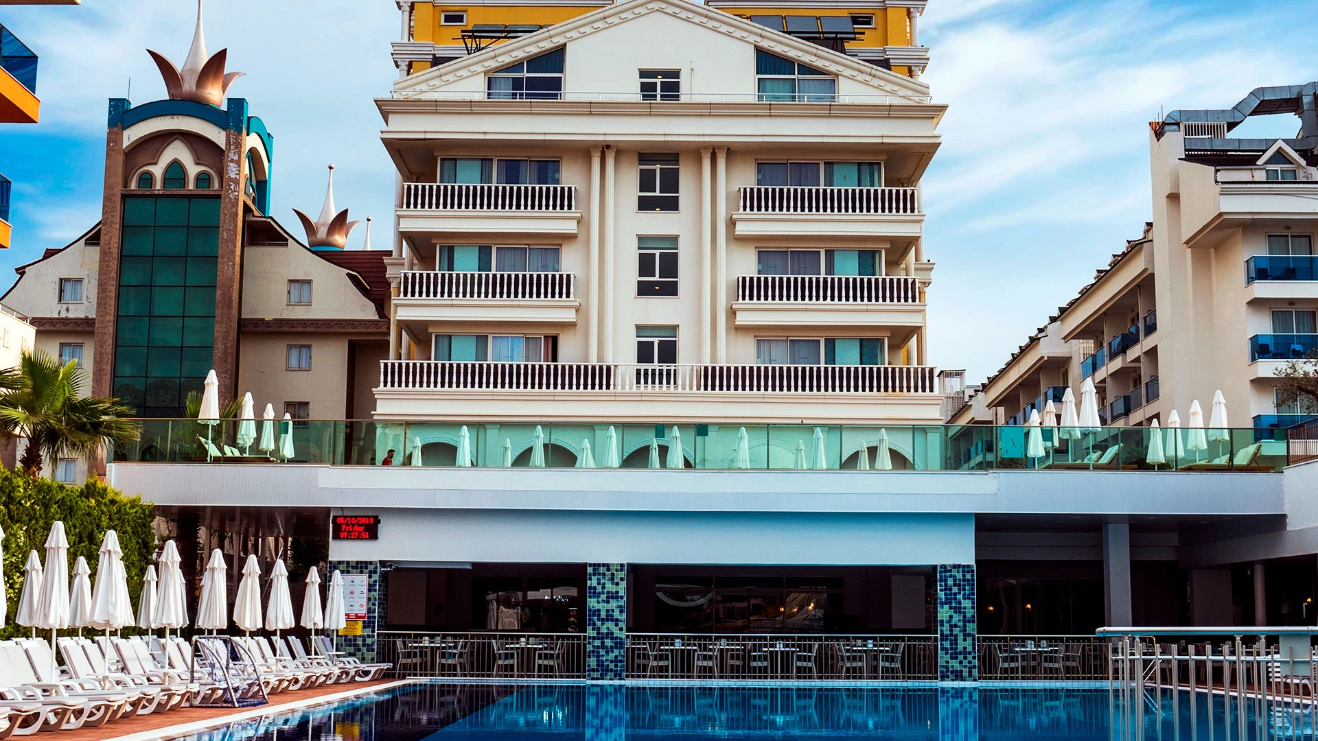 Dream World Resort – 25