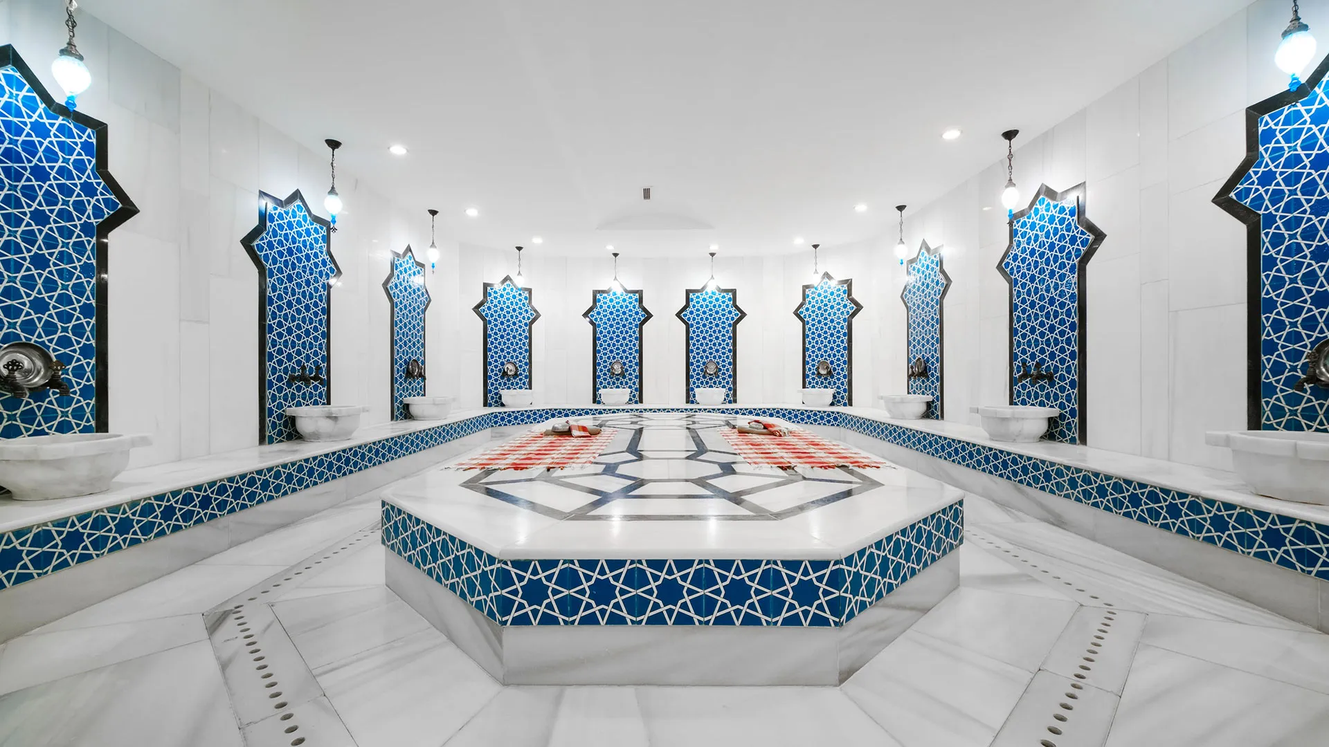 Mukarnas Resort & Spa Hotel – 89