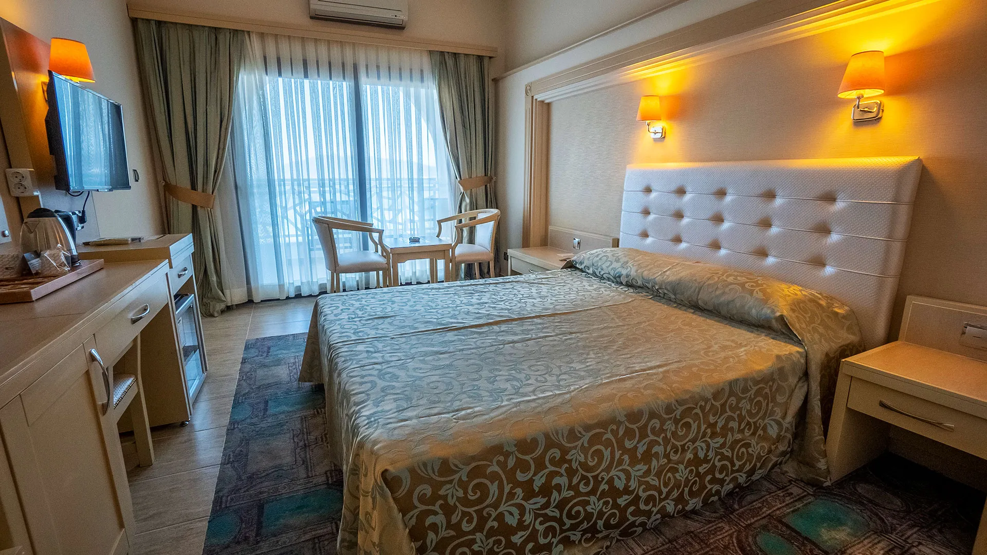 Azka Hotel – 73