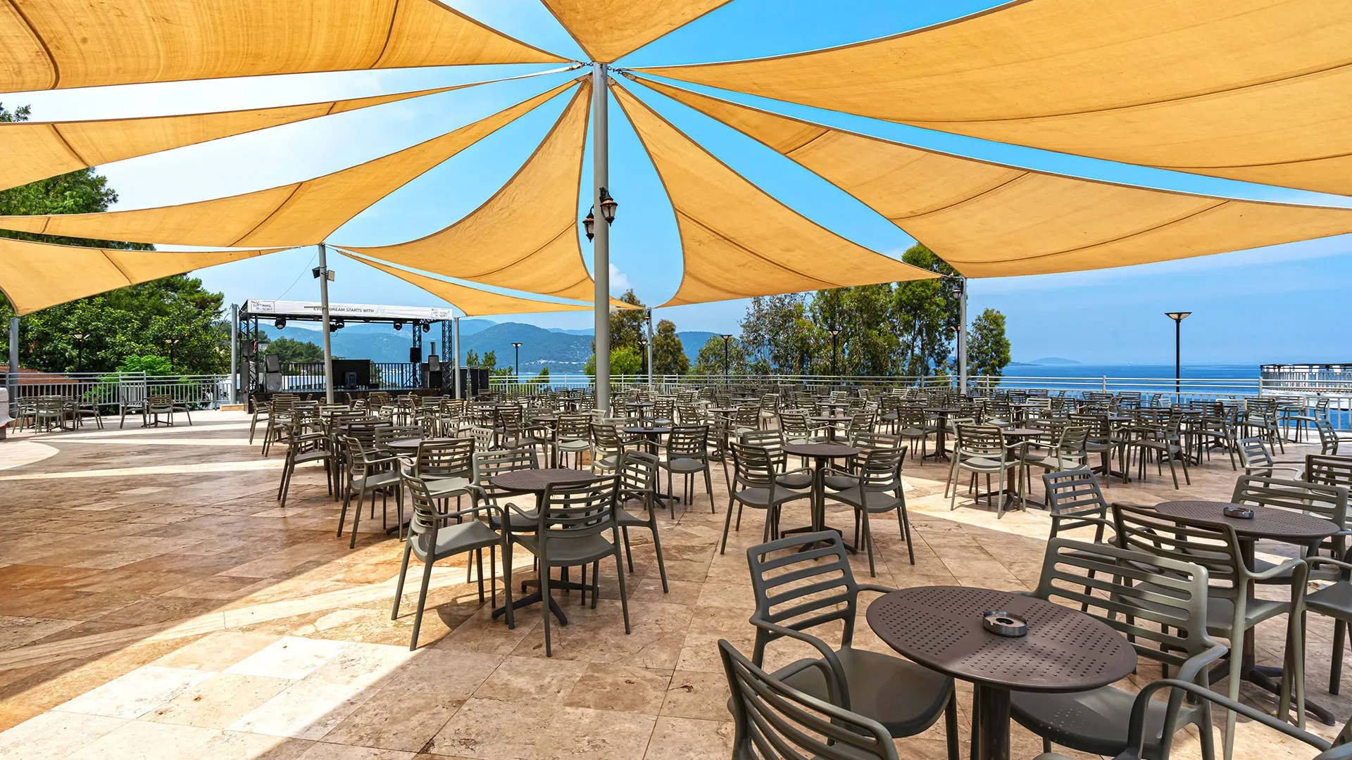 Blue Dreams Resort – 54