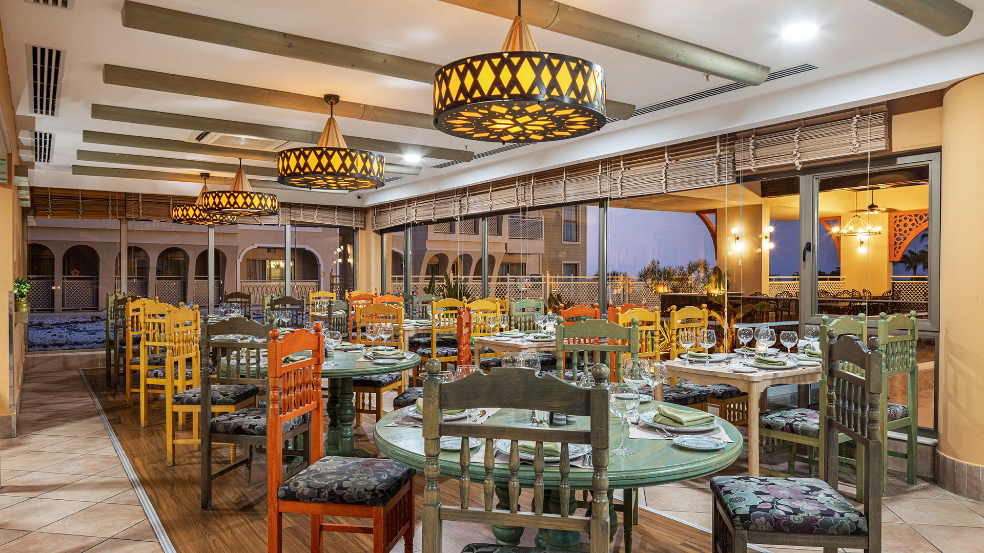 Side Star Resort – 43