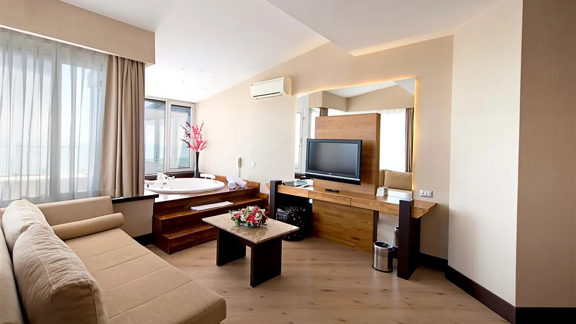 LIMAK LARA DELUXE HOTEL Чартър до Анталия от Бургас 2026 [BOJ] – 15