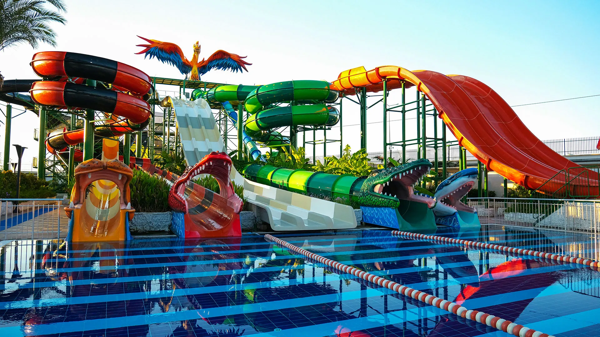 Crystal Admiral Resort & Spa – 57