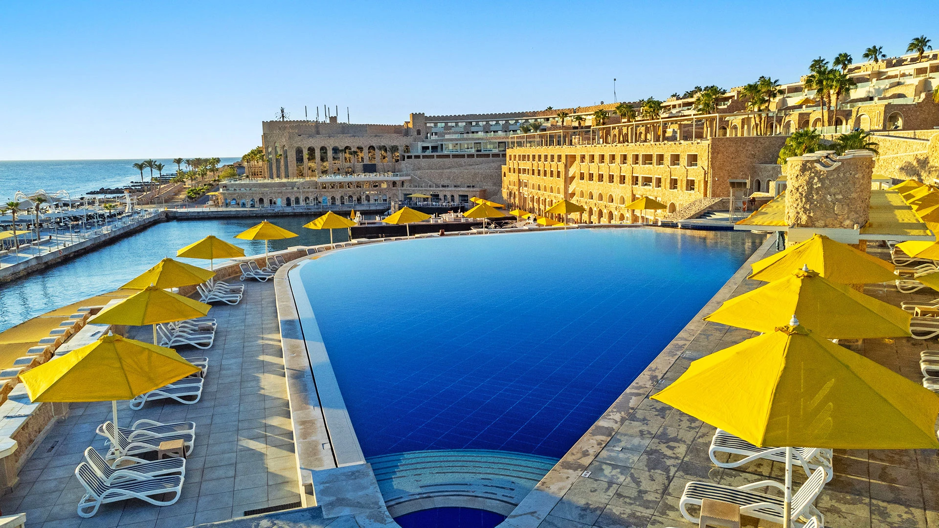 PICKALBATROS CITADEL RESORT – SAHL HASHEESH Нова Година - Почивка в Хургада с чартър от София – 65