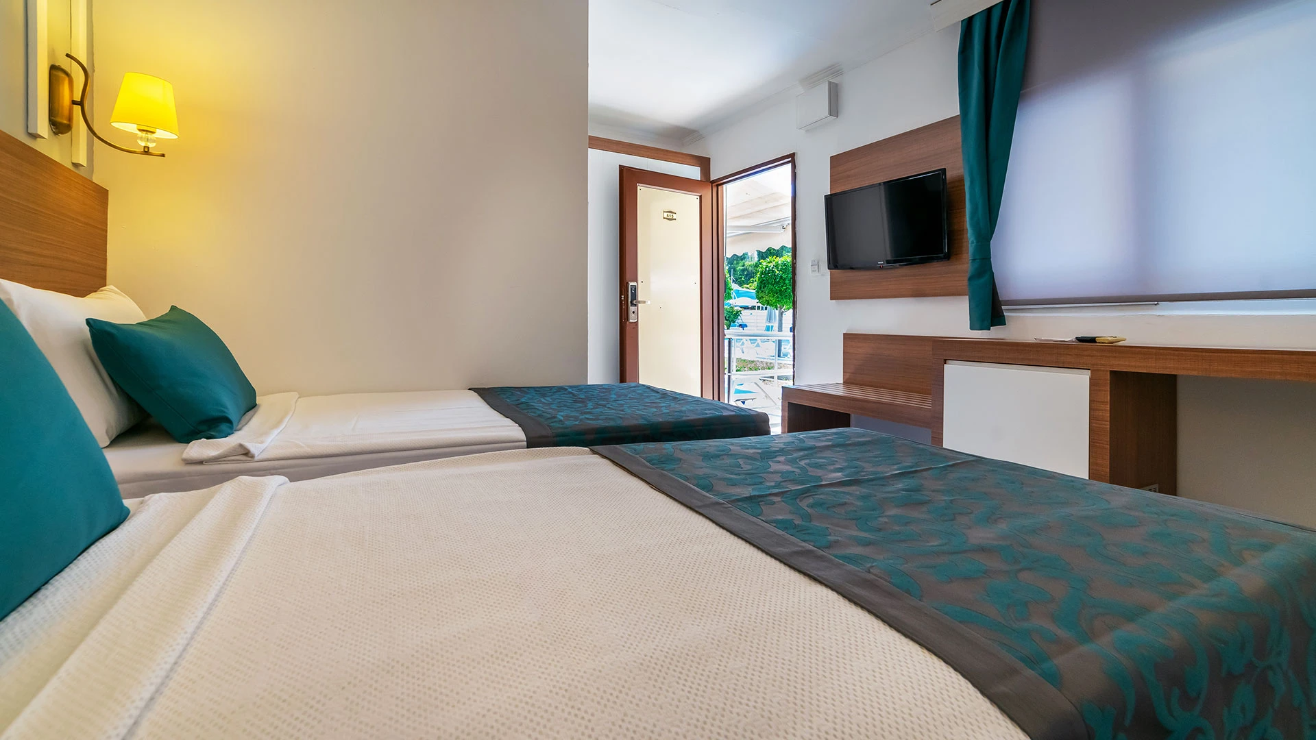 Armas Beach Hotel – 8