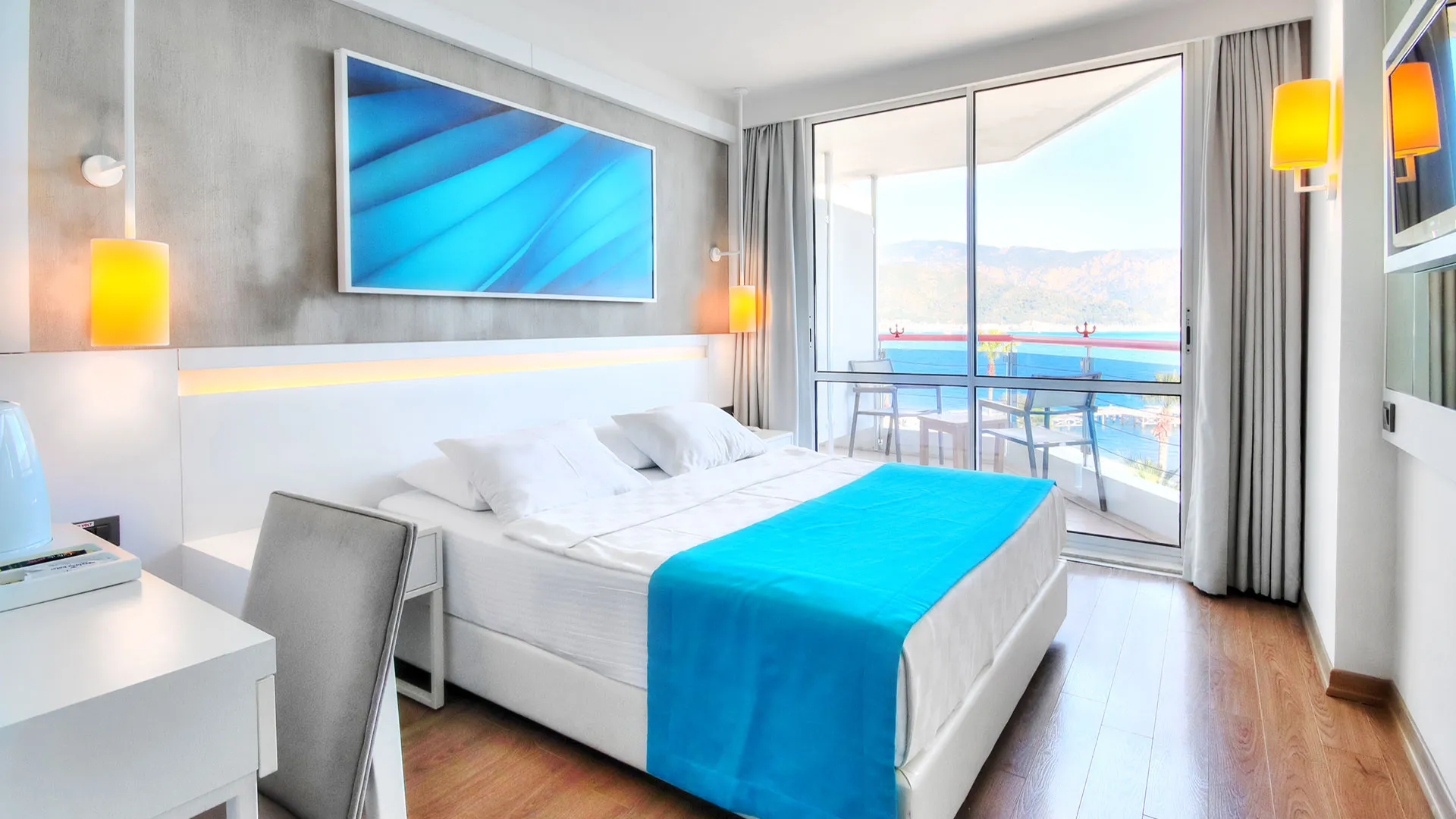 Poseidon Hotel – 51