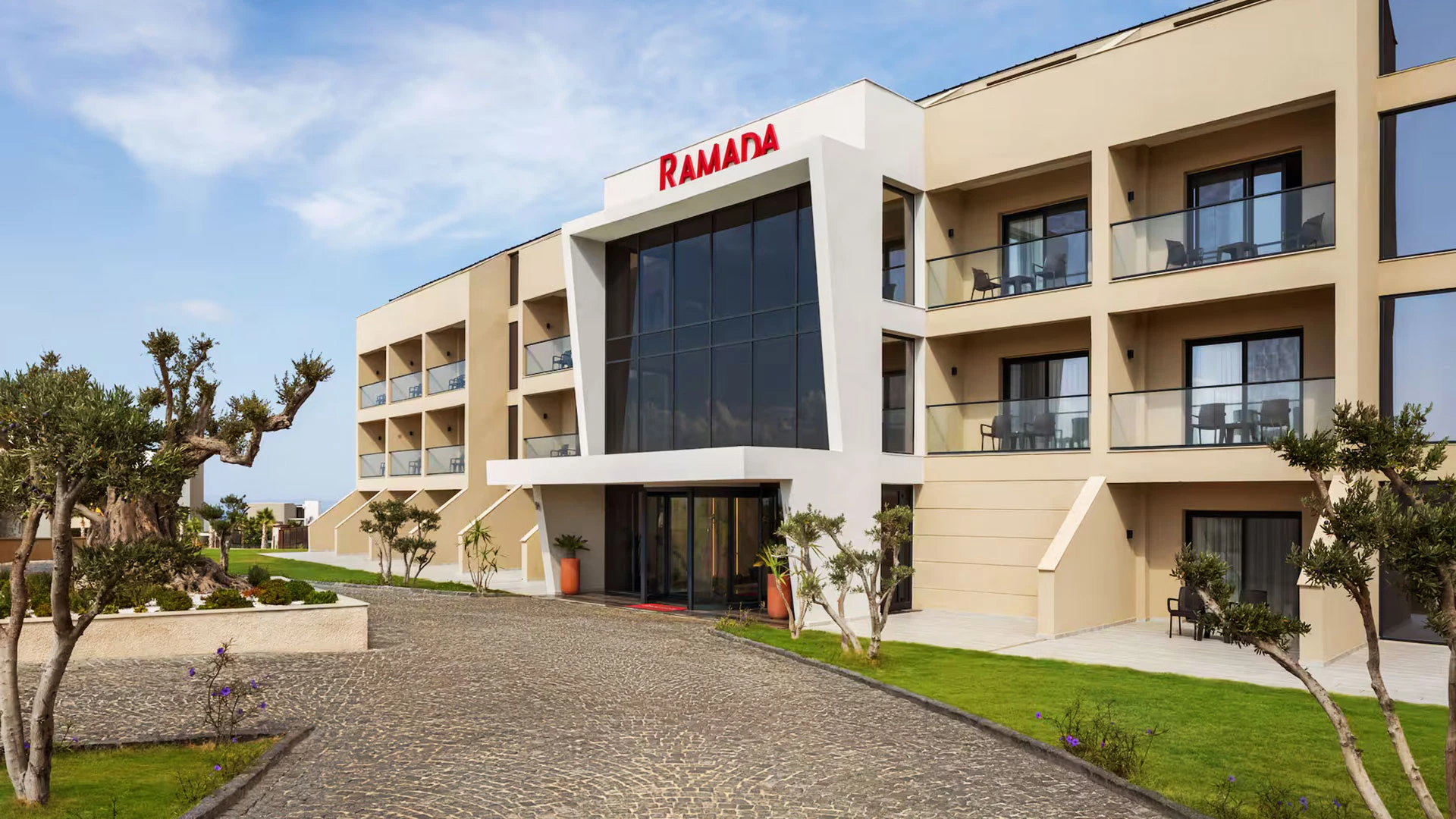 Ramada By Wyndham Cesme – 15