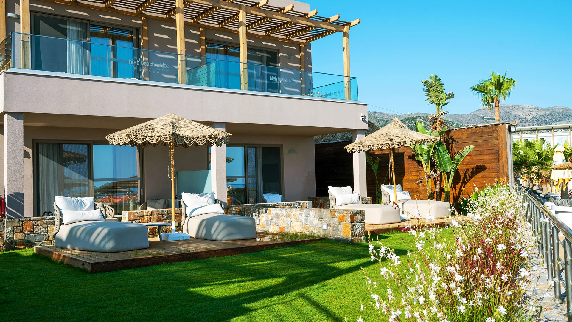High Beach White The Villa Collection (Adult Only +16) Почивка на о-в Крит с полет от София – 2