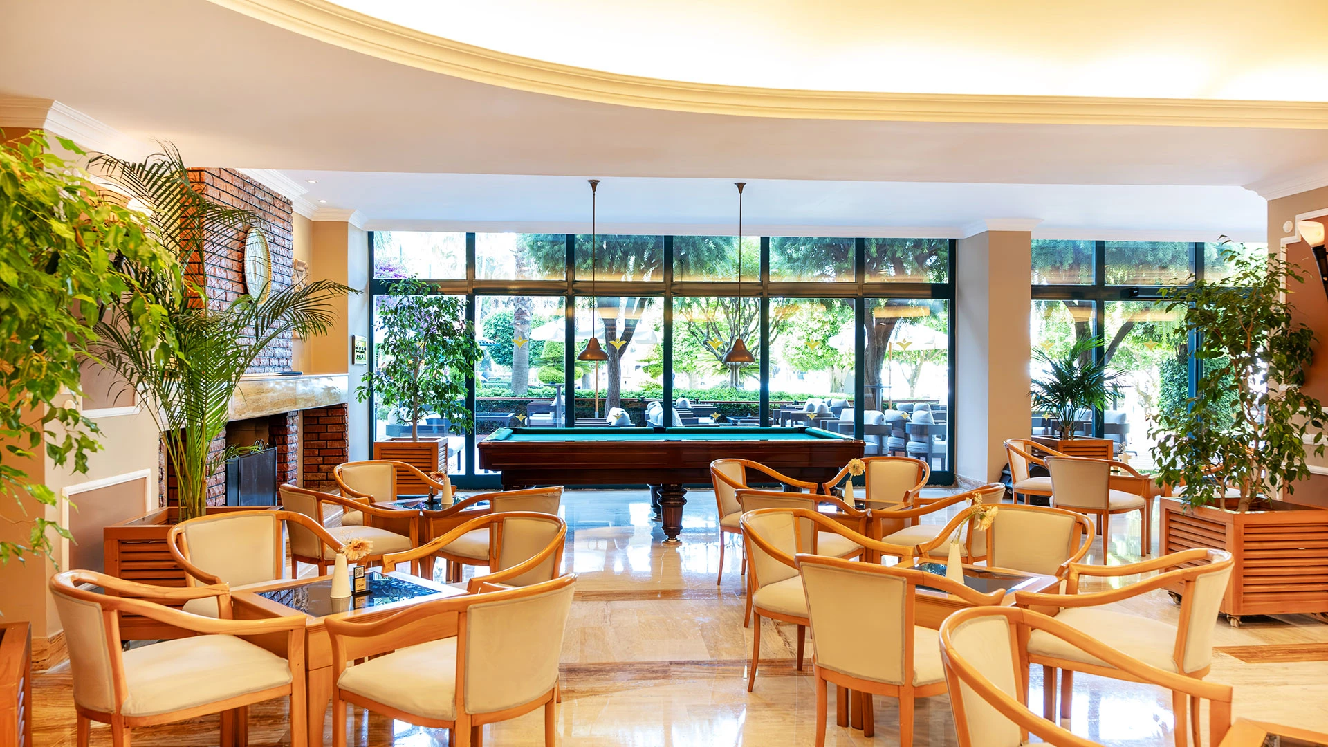 Miramare Queen Hotel – 74