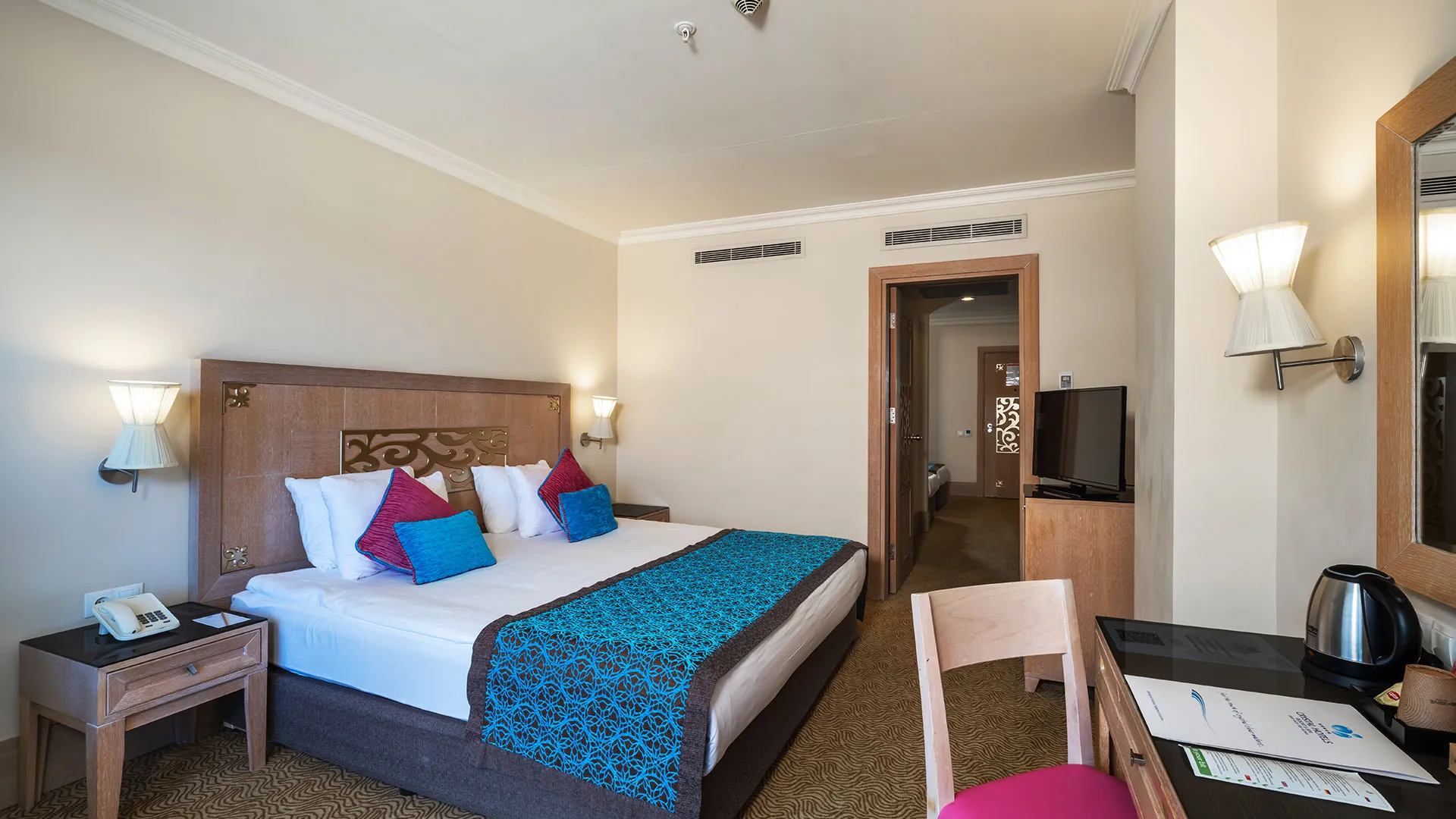 Crystal Deluxe Resort & Spa – 5