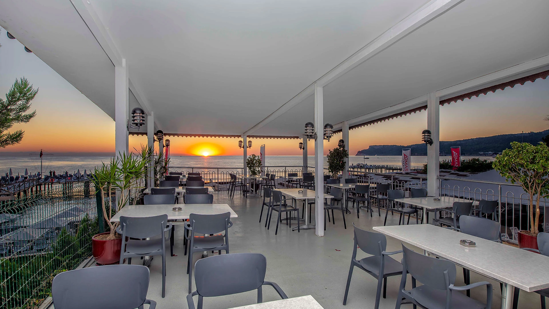 Armas Beach Hotel – 11