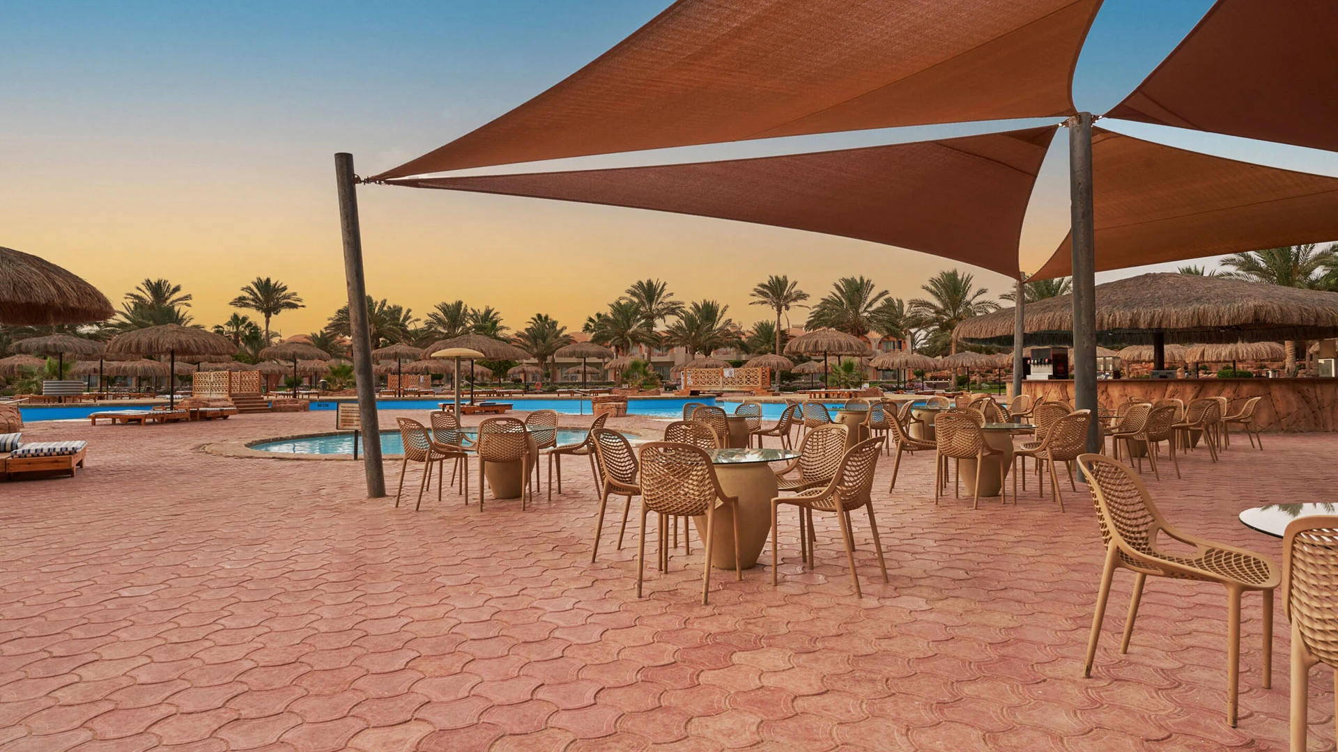 THE THREE CORNERS SEA BEACH RESORT Нова Година - Почивка в Хургада с чартър от София – 15