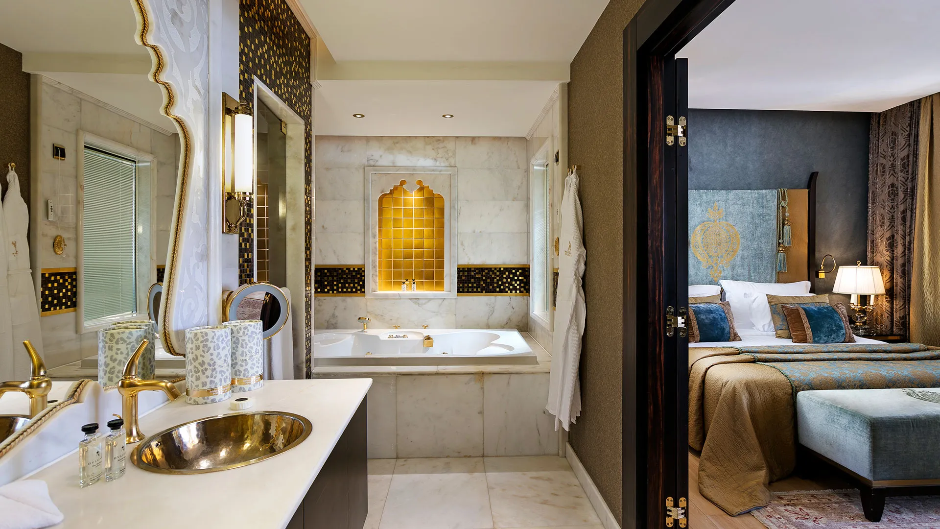 Titanic Mardan Palace – 25