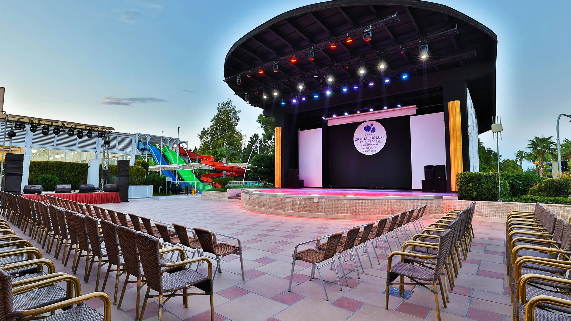Crystal Deluxe Resort & Spa – 4