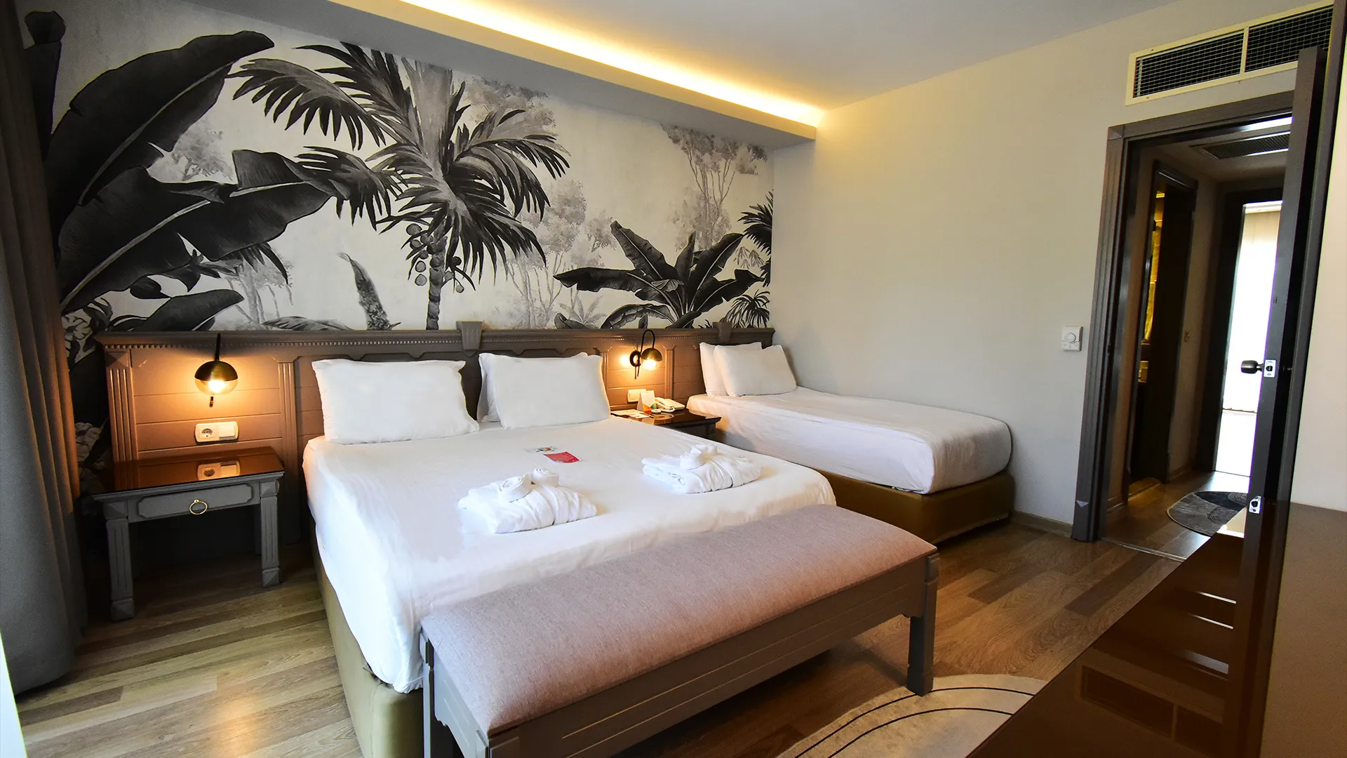 Club Hotel Turan Prince World – 6
