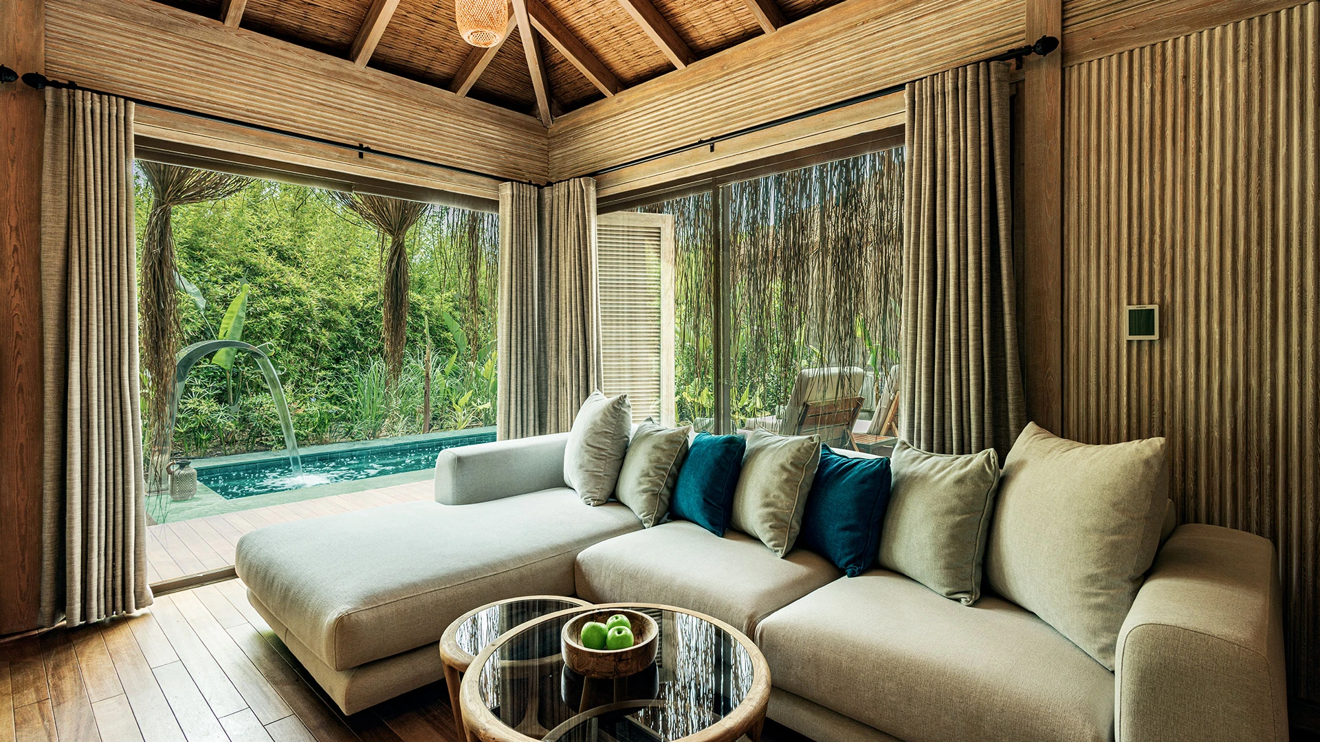 ELA EXCELLENCE RESORT BELEK Нова Година в Анталия с чартър от Бургас – 12