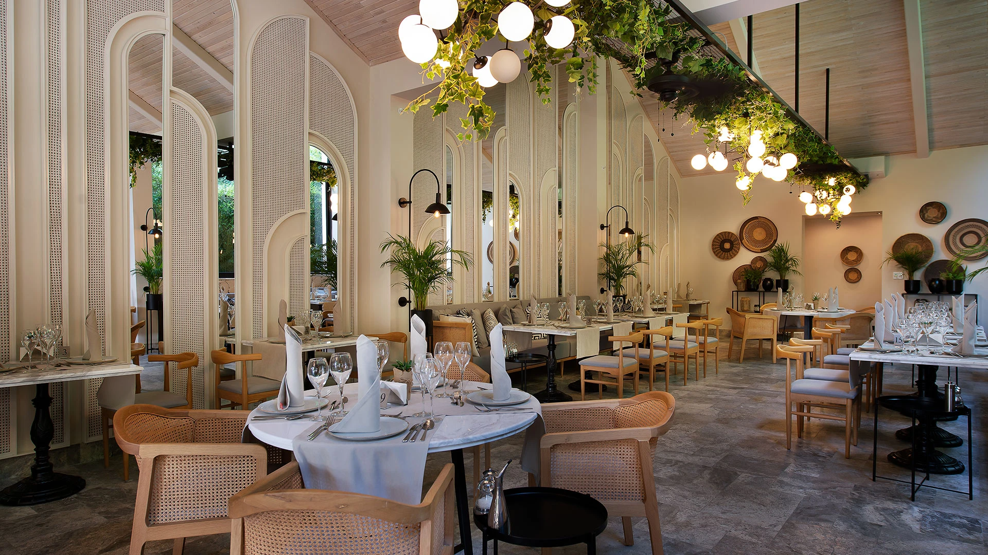 Miramare Queen Hotel – 32