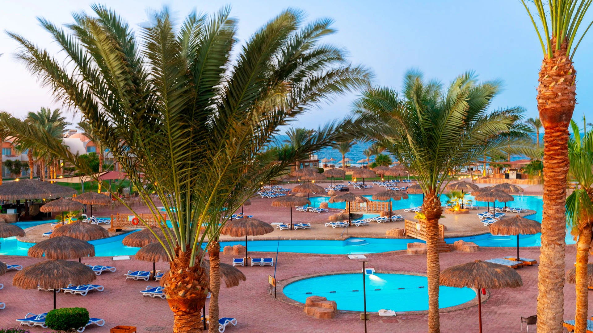 THE THREE CORNERS SEA BEACH RESORT Нова Година - Почивка в Хургада с чартър от София – 7