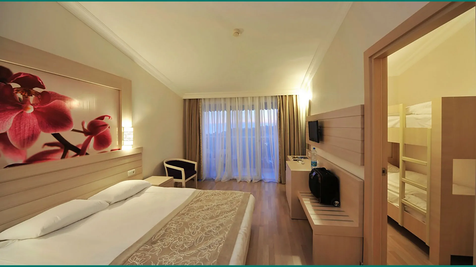 Seaden Corolla Hotel – 10