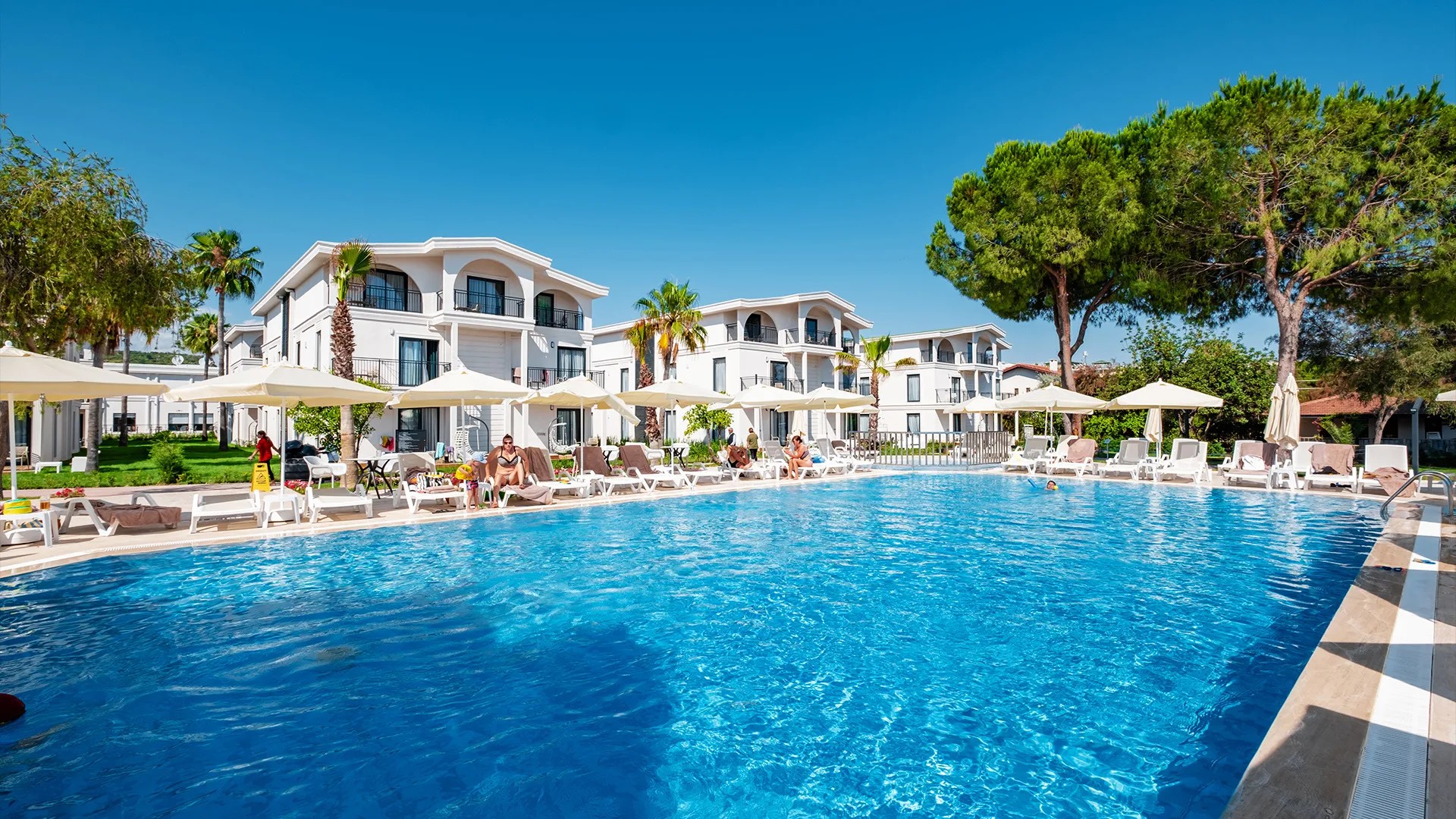 La Benata Hotel – 39