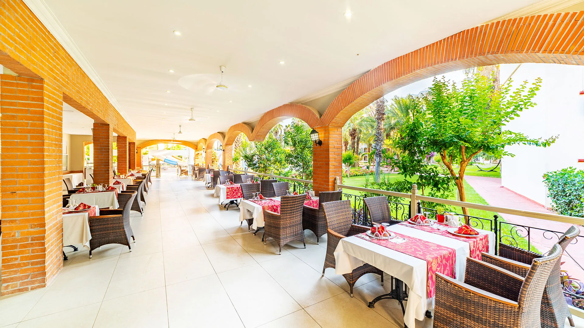 Queen'S Park Goynuk Hotel – 86