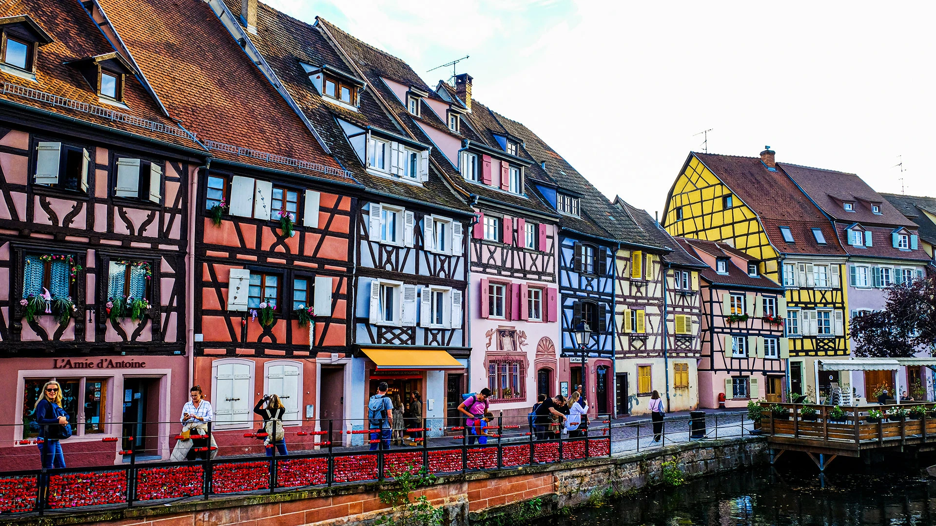 B and B Hotel Strasbourg Nord Mundolsheim – Есенна приказка в ЕЛЗАС  с включении екскурзи 4 нощувки от София – 4