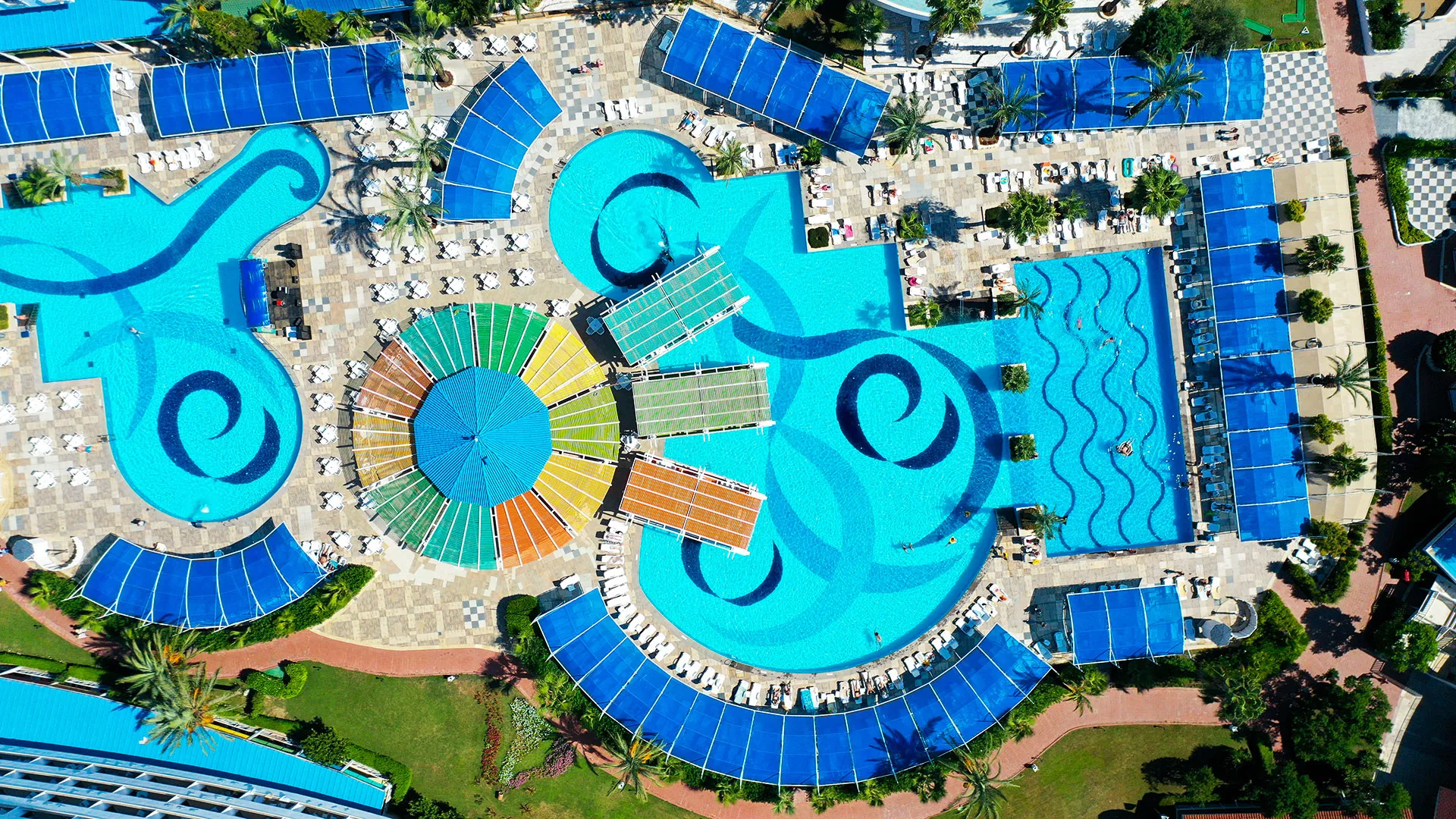 Crystal Admiral Resort & Spa – 23