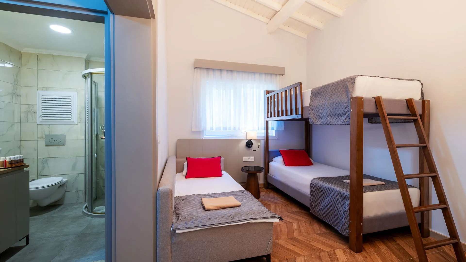 Crystal Flora Beach Resort – 32