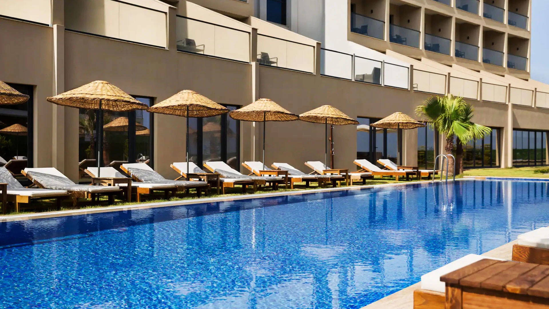 Ramada By Wyndham Cesme – 19