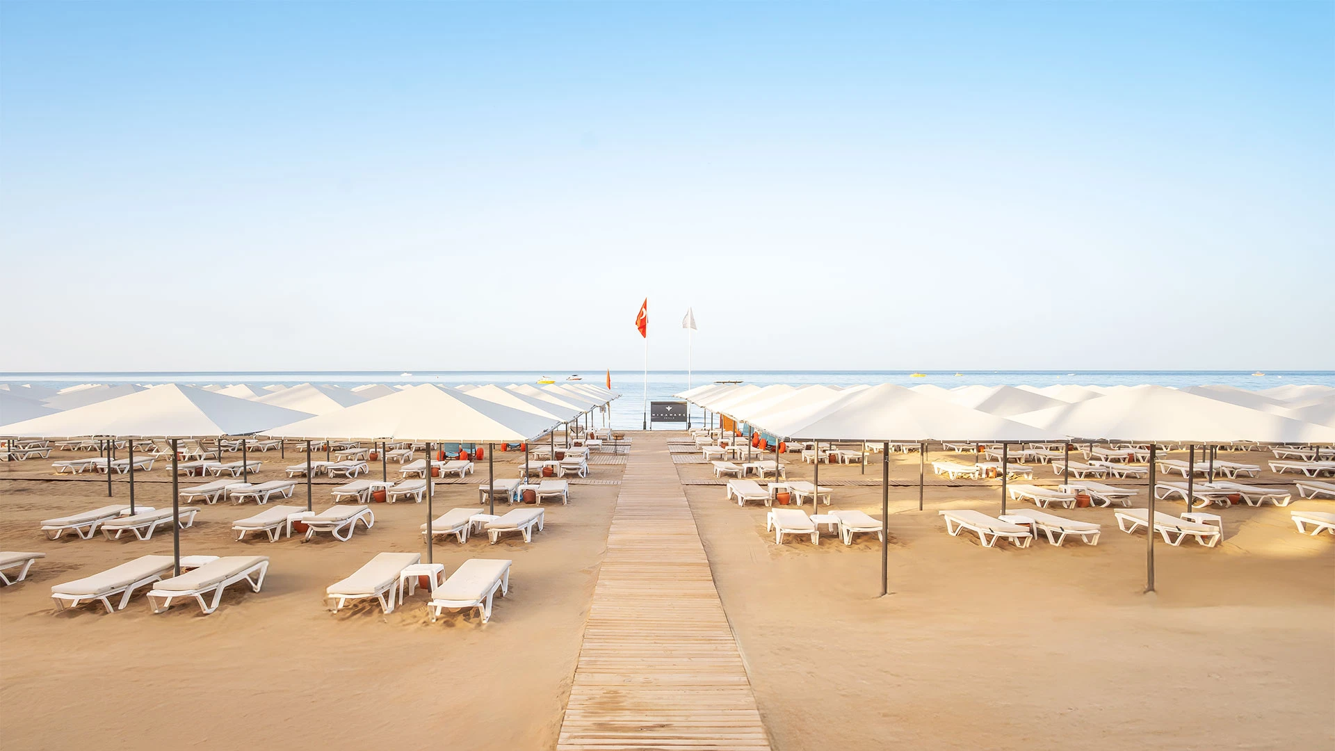 Miramare Queen Hotel – 89