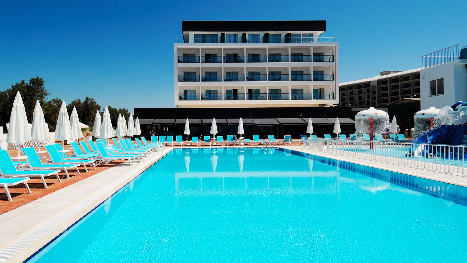 Lonicera West Hotel – 41
