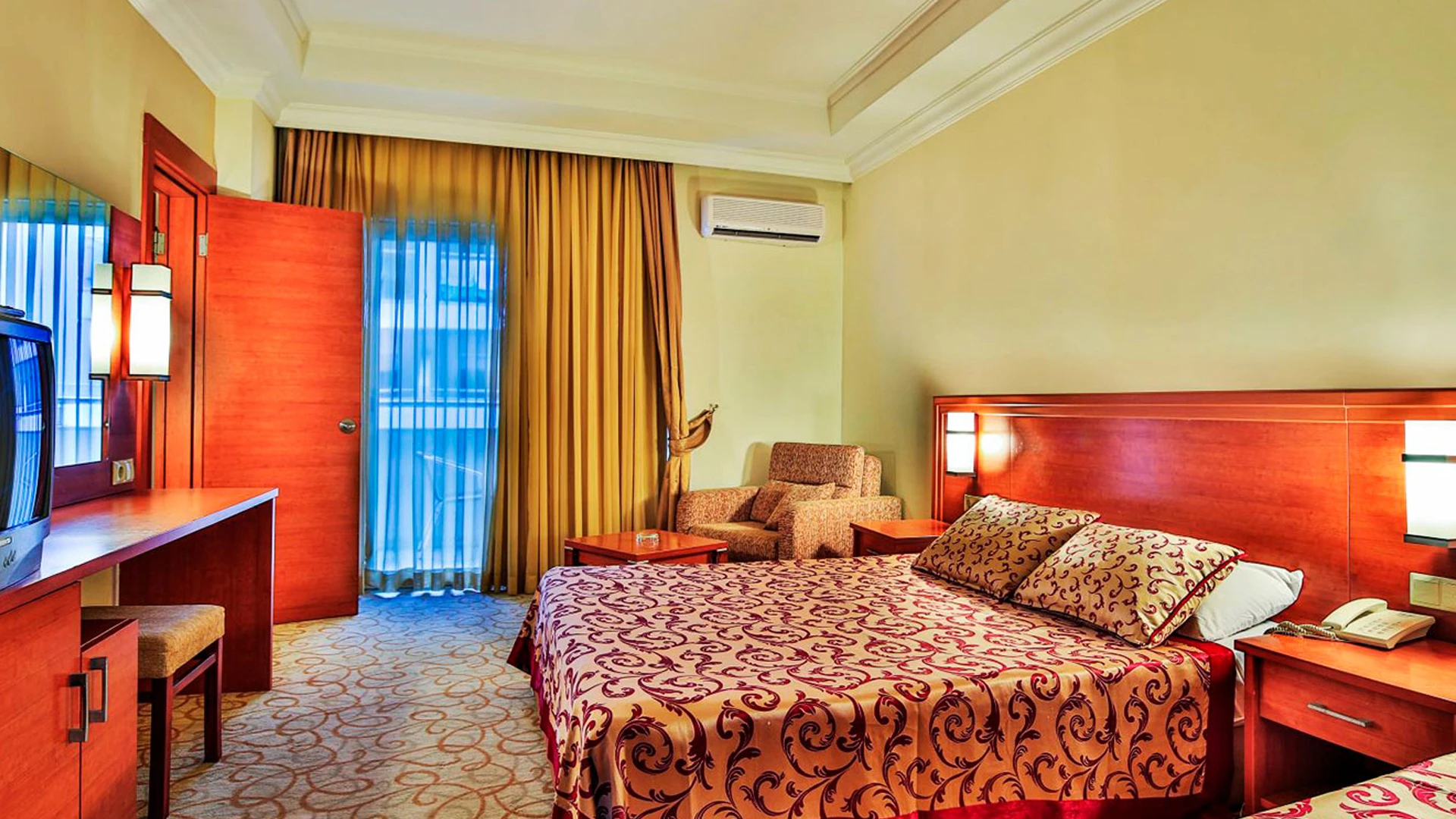 Hedef Beach Resort Hotel – 8
