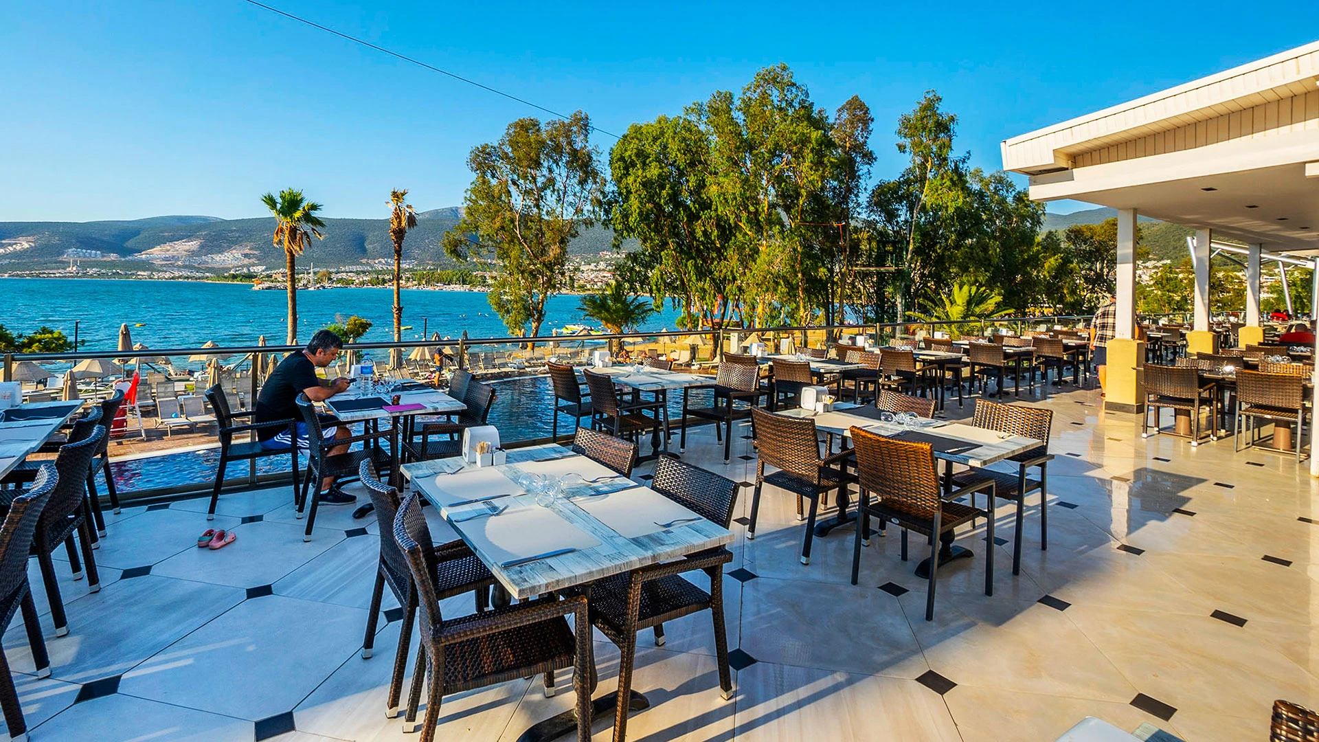 Long Beach Club Nature – 90