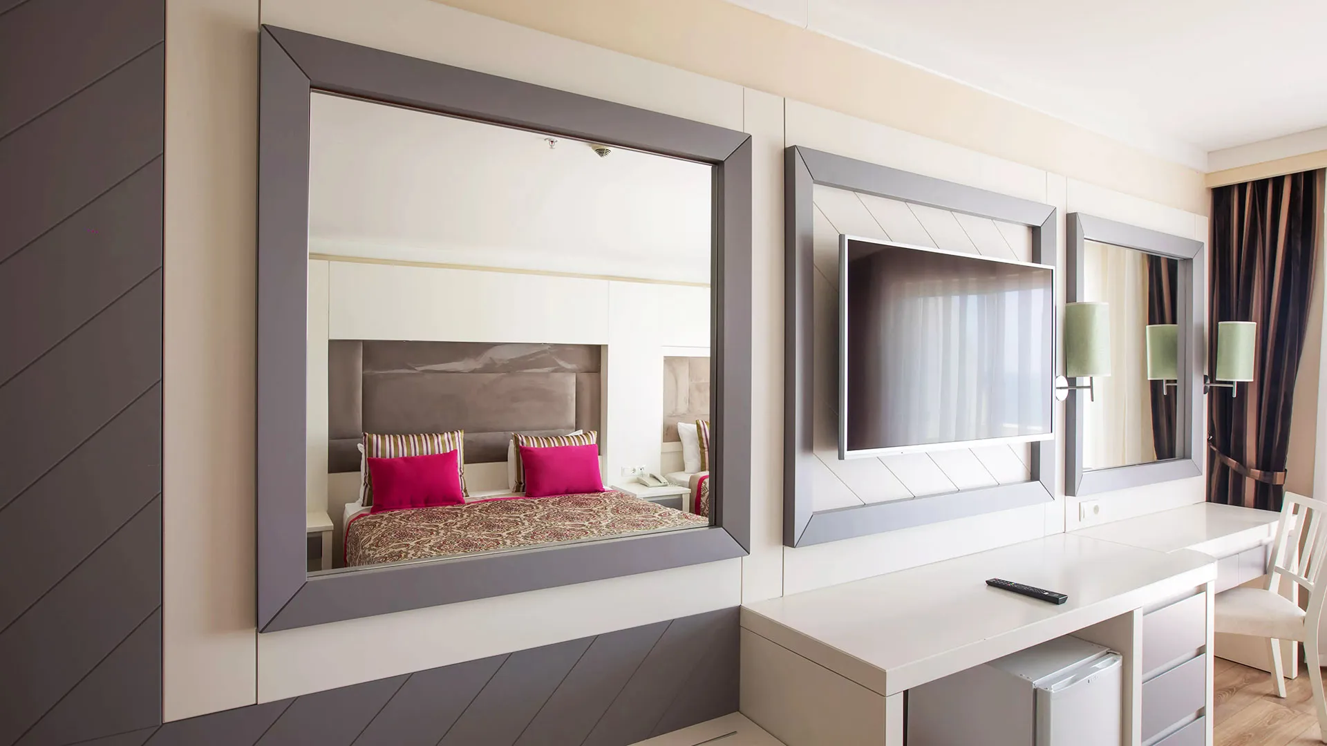 ORANGE COUNTY BELEK Нова Година в Анталия с чартър от Пловдив – 25