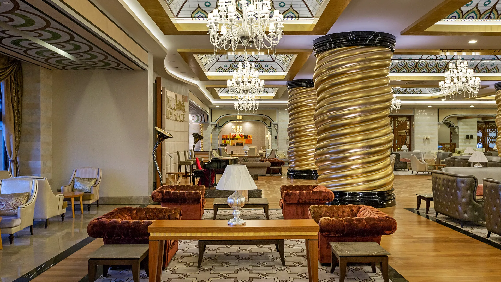 Royal Holiday Palace – 27
