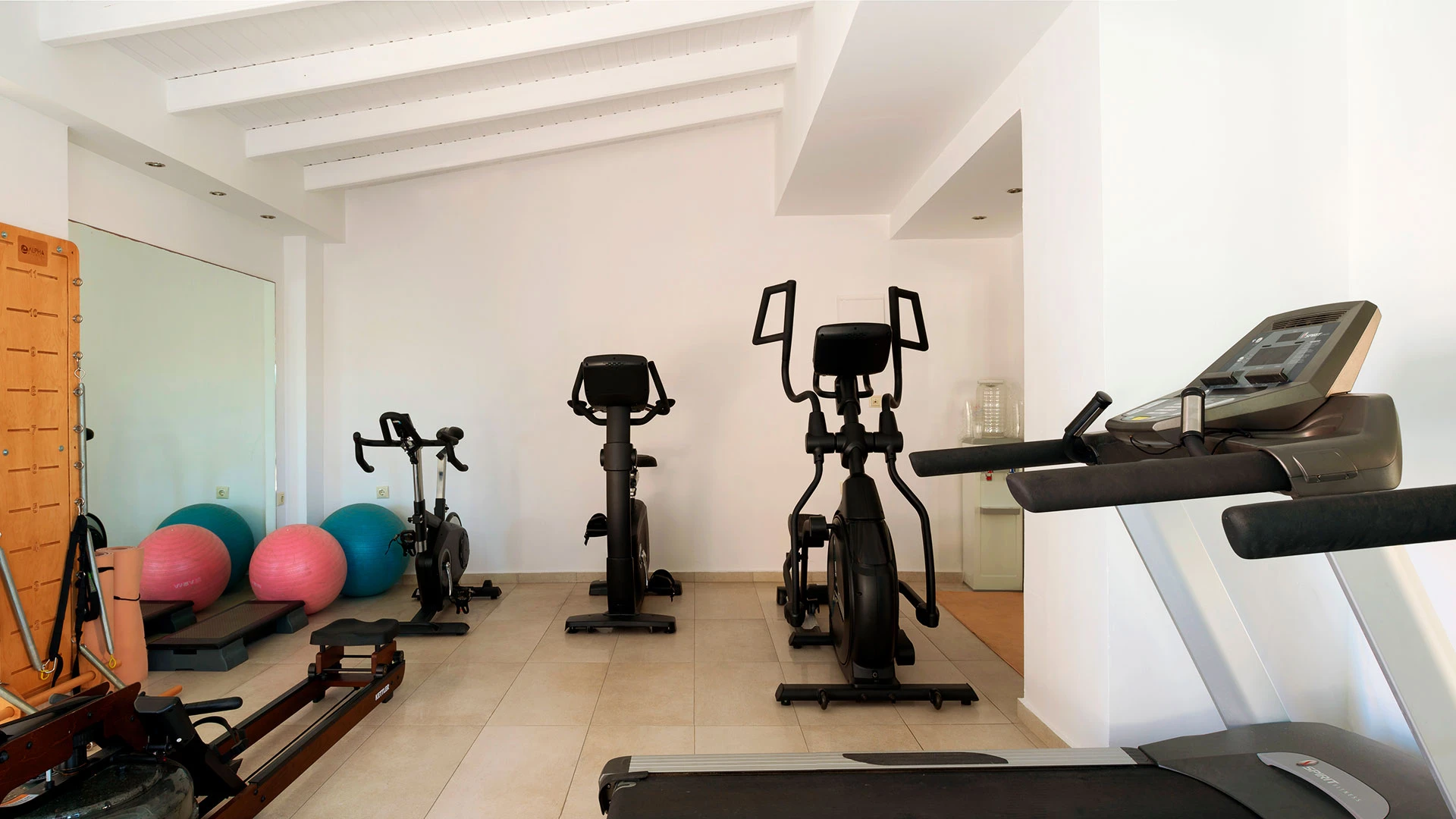 High Beach White The Villa Collection (Adult Only +16) Почивка на о-в Крит с полет от София – 49