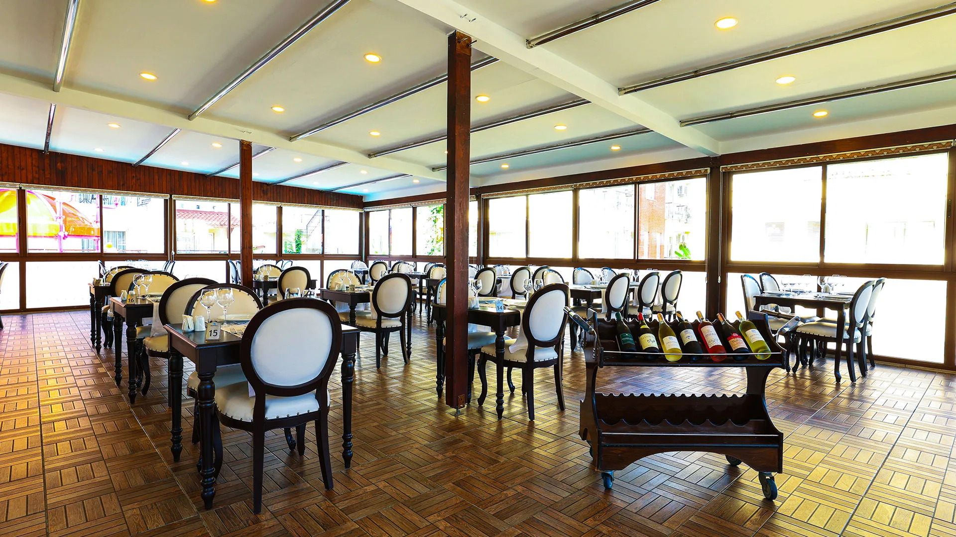 Crystal Aura Beach Resort & Spa – 50