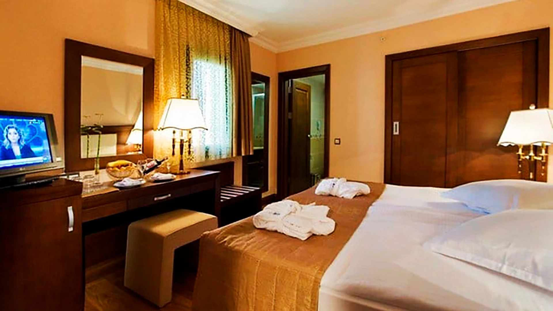 Latanya Park Resort – 49
