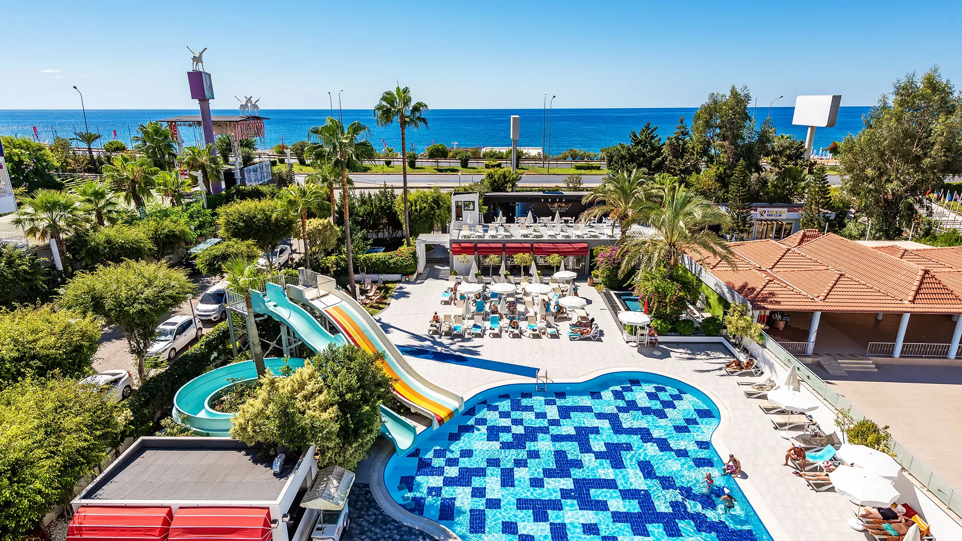 White City Beach Hotel – 47