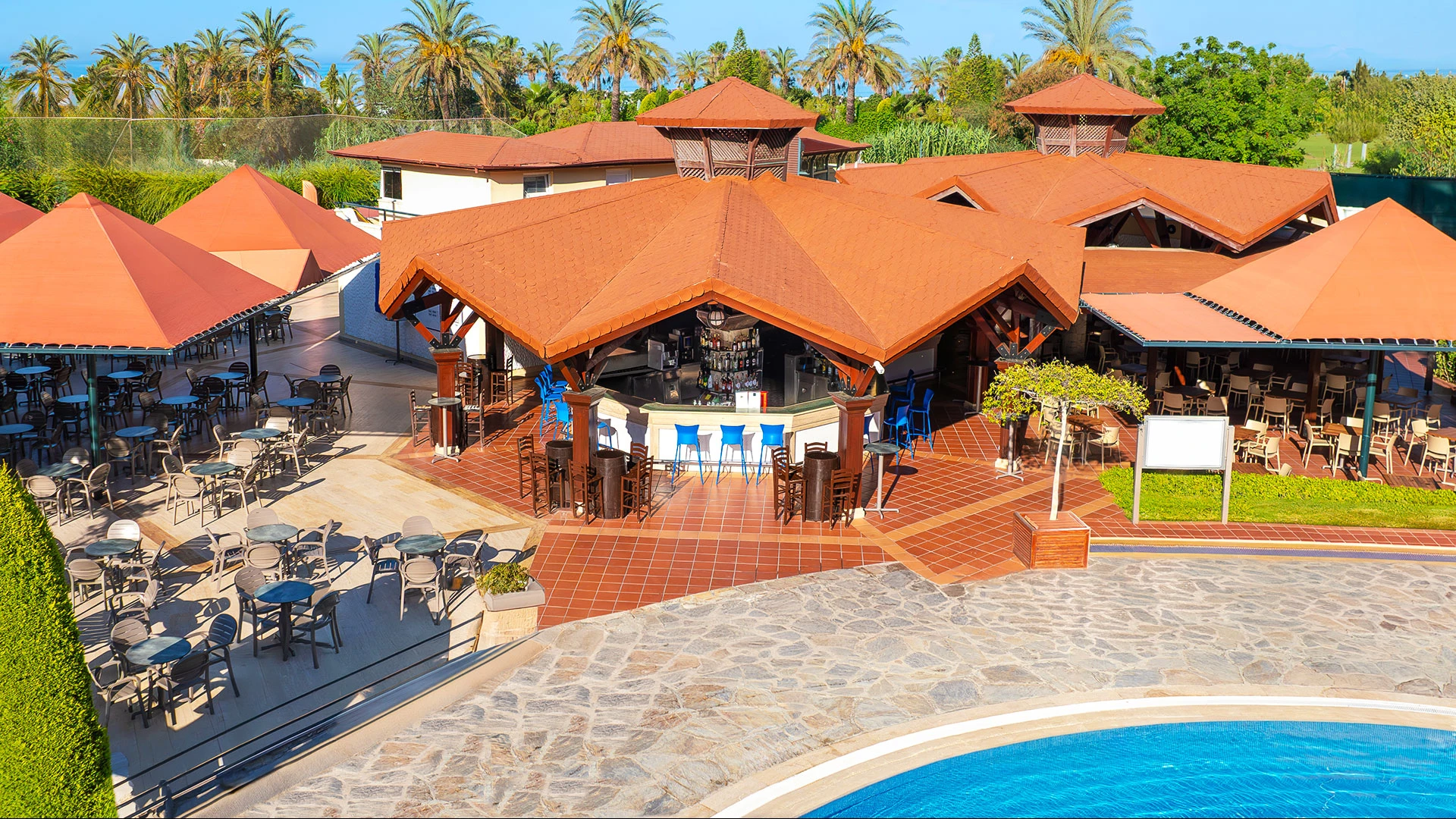 Miramare Queen Hotel – 86
