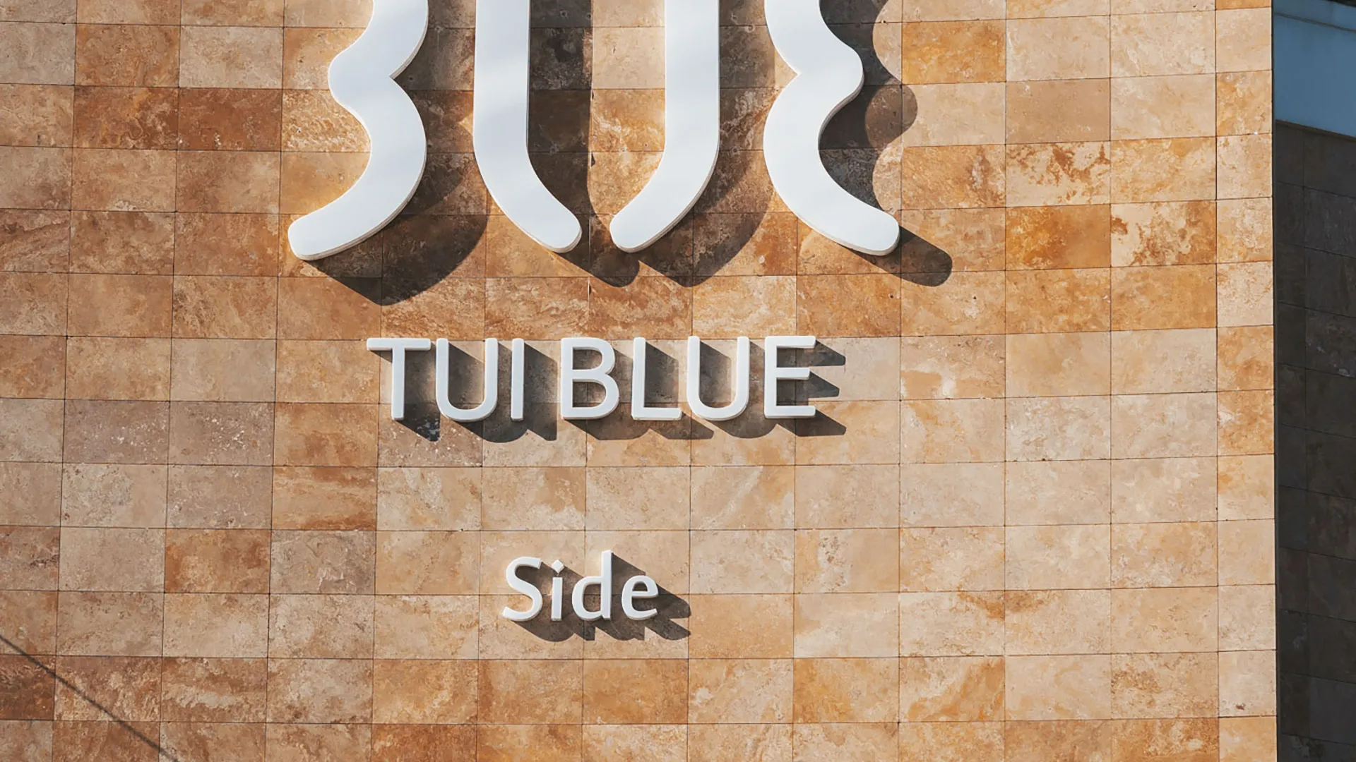 Tui Blue Side – 11