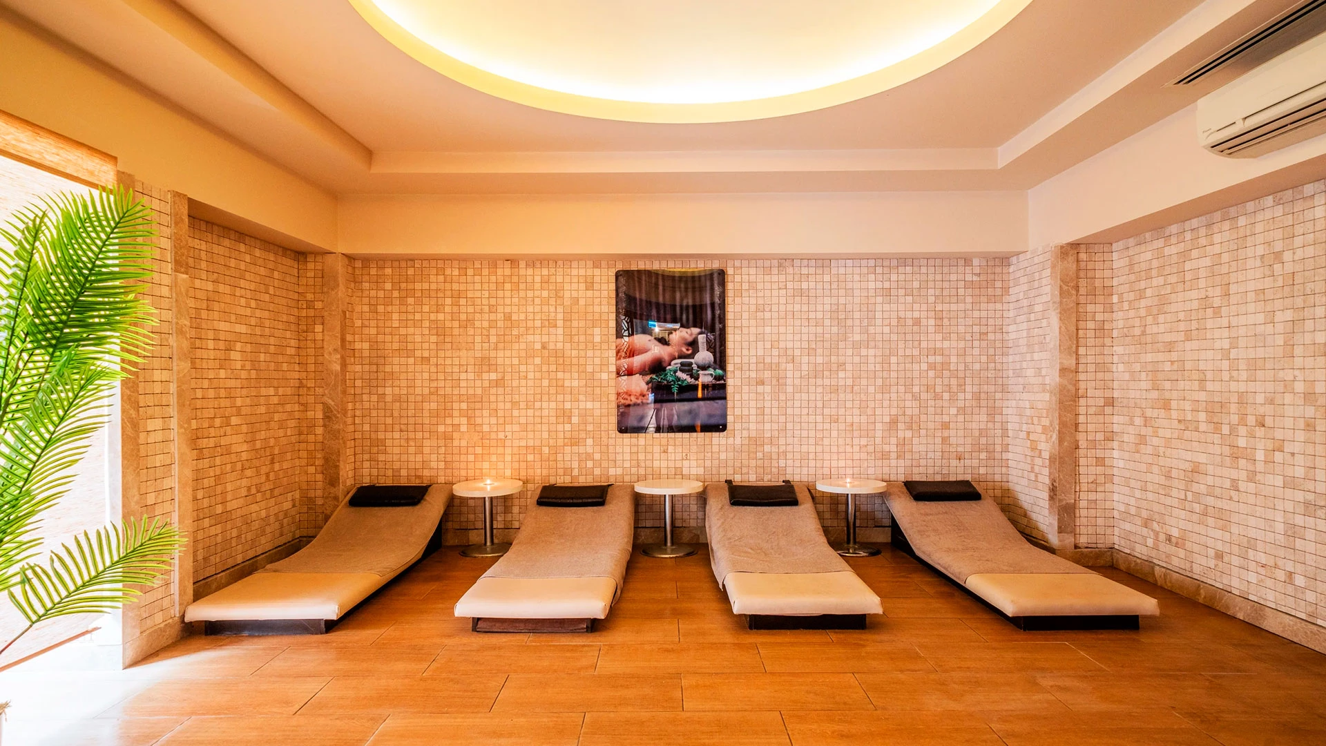 Green Bay Resort & Spa – 26
