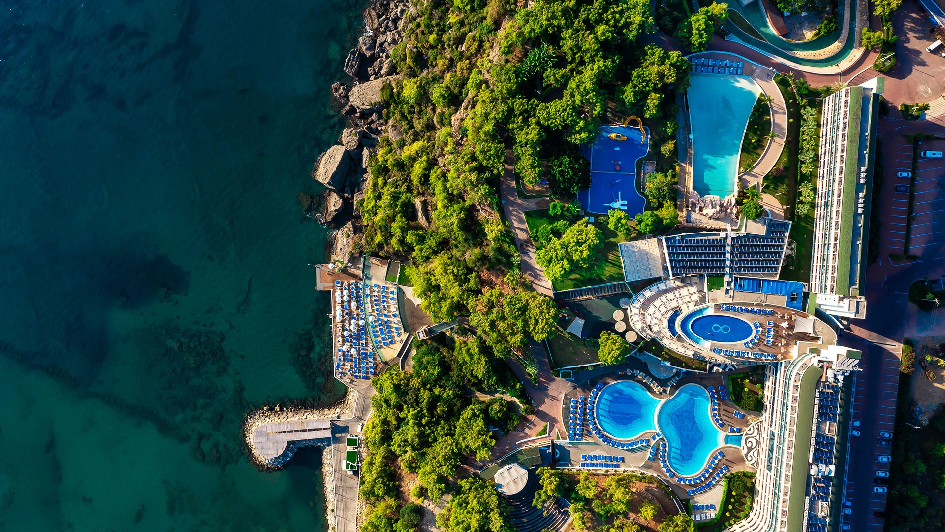 A Good Life Utopia Family Resort – 35