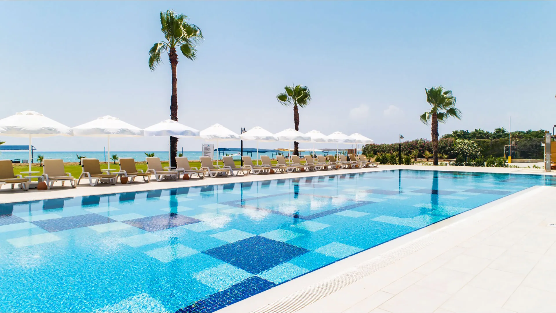 Crystal Boutique Beach – 23